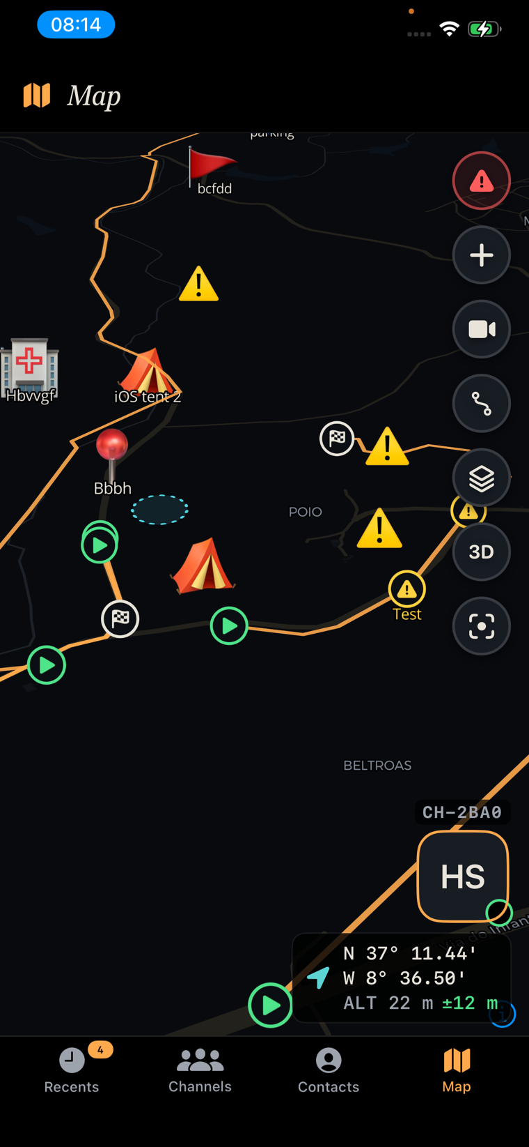 Mapa de terreno 3D con marcadores de equipo, marcadores de peligro, un punto médico y rutas